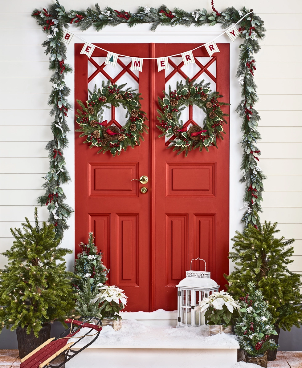 12 Festive Christmas Décor Ideas for Your Door_yyth