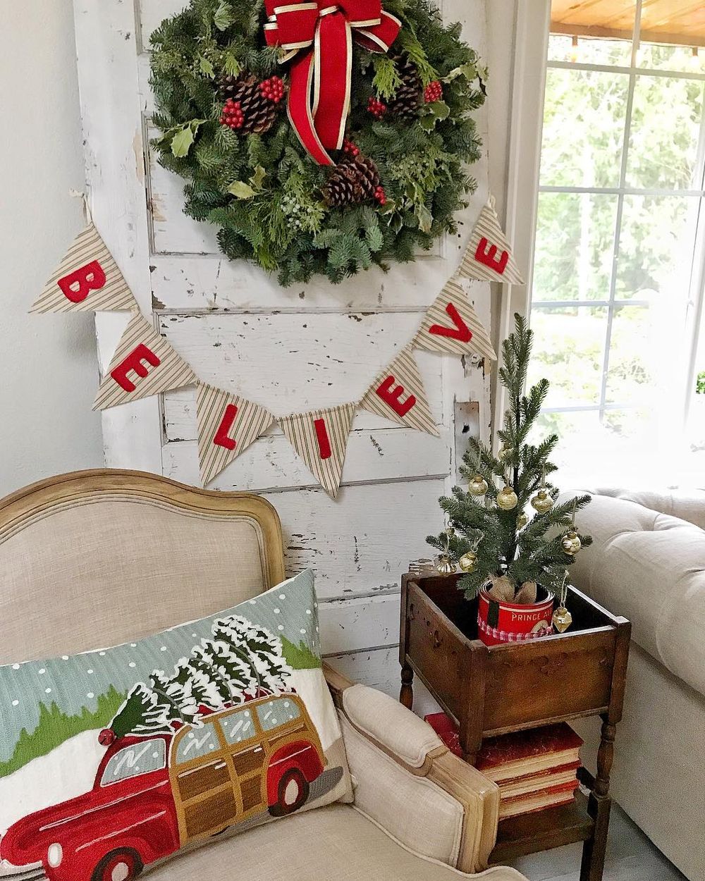 25 Essential Christmas Decorations You Must Own