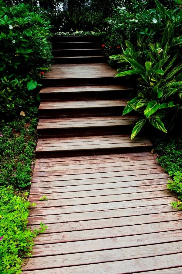 38 Cool Wooden Walkways For Your Garden – Di