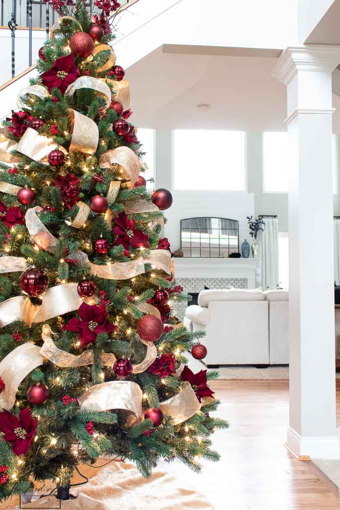 How to Decorate a Christmas Tree Like a Desi