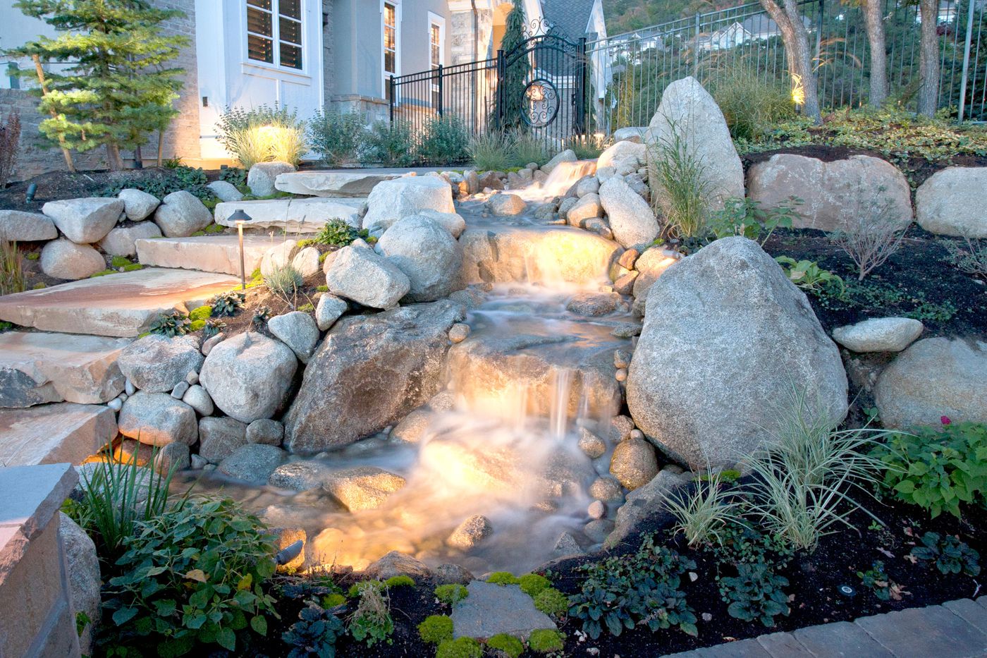 5 Gorgeous Rock Landscaping Ideas – This Old_yythkg