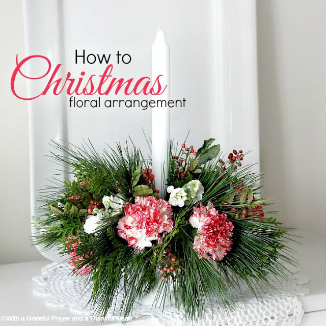 Floral Christmas Centerpiece – Grateful Prayer _ Th (1)